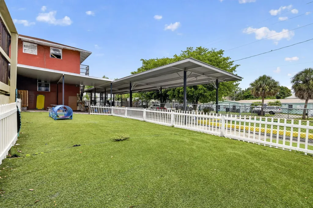 800 14th Street West Palm Beach FL 33401