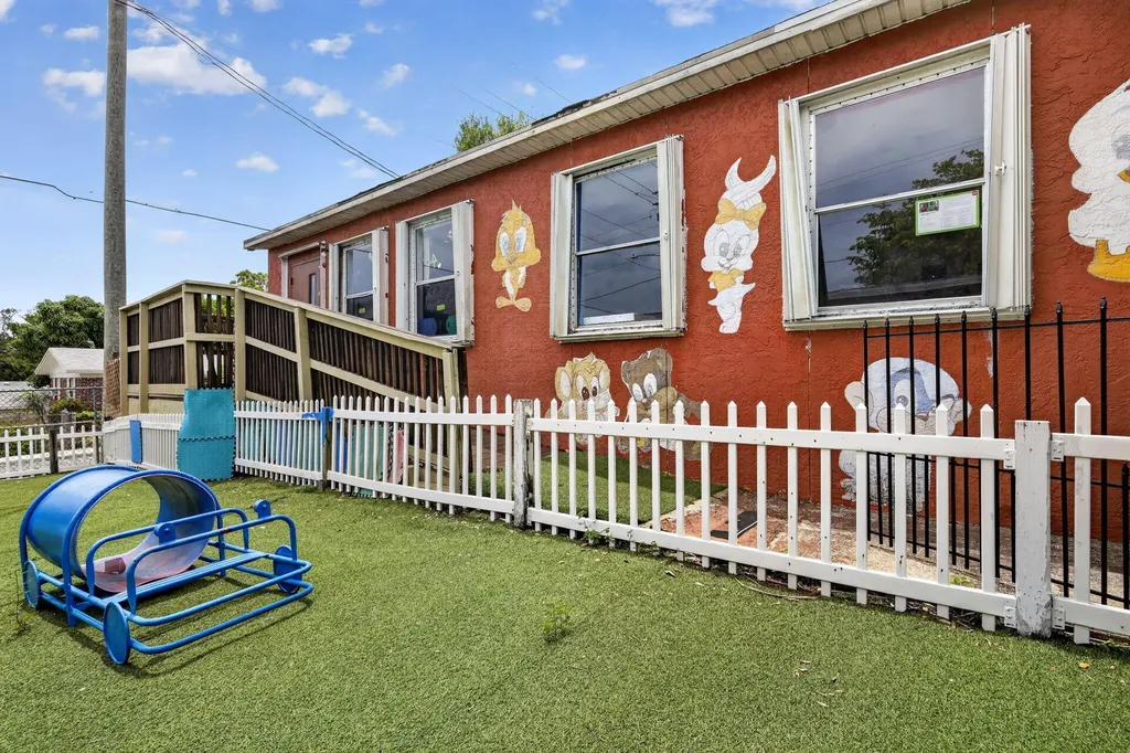 800 14th Street West Palm Beach FL 33401