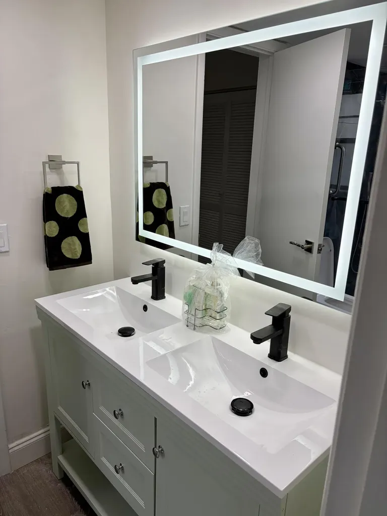1357 NW 94th Way Coral Springs FL 33071