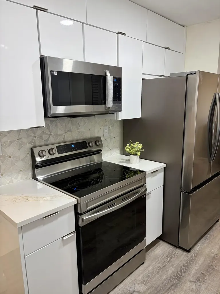 1357 NW 94th Way Coral Springs FL 33071