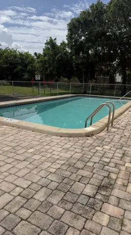 1357 NW 94th Way Coral Springs FL 33071