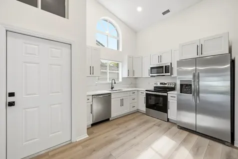 7618 S Pinewalk Drive S Margate FL 33063