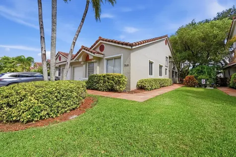 7618 S Pinewalk Drive S Margate FL 33063
