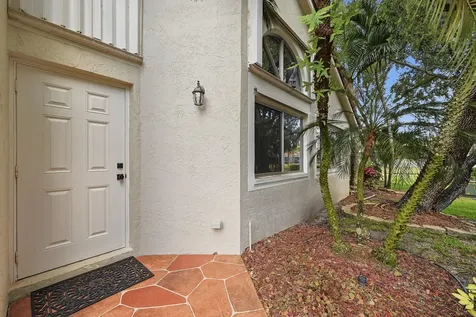 7618 S Pinewalk Drive S Margate FL 33063