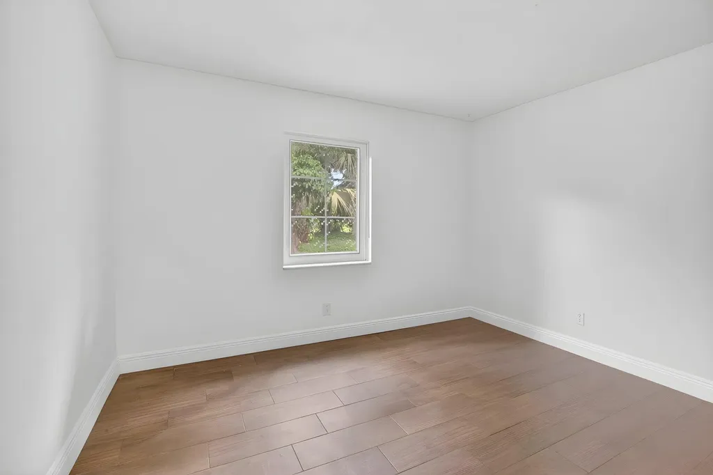 9734 Alaska Circle Boca Raton FL 33434
