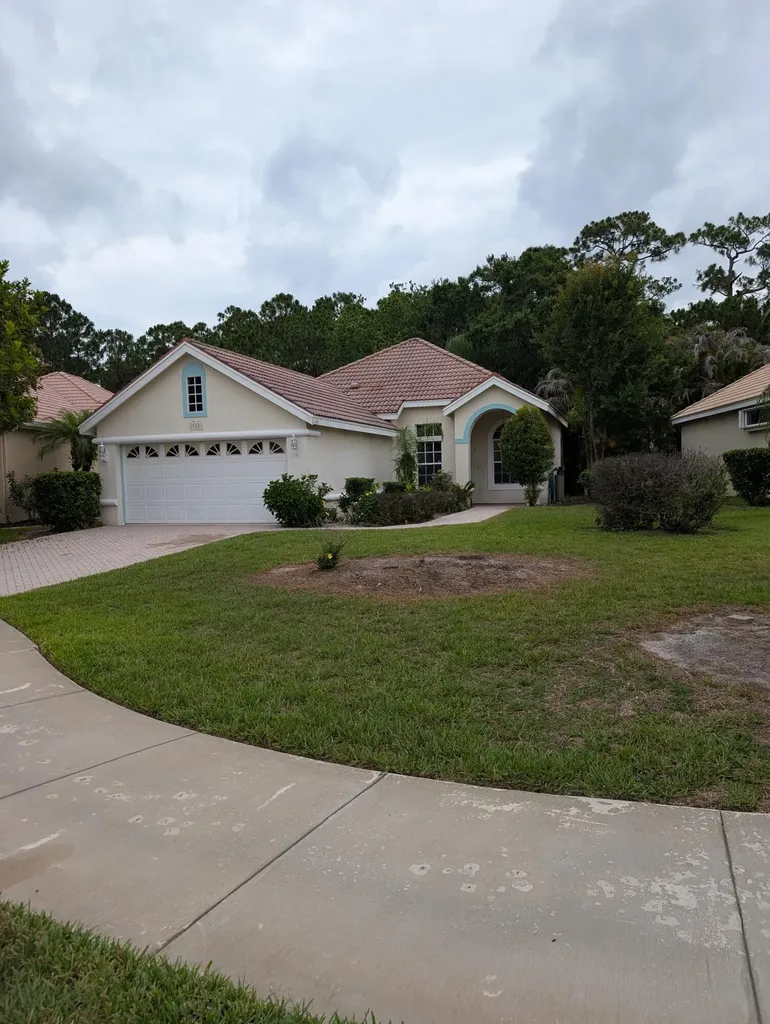 708 SW Saint Vincent Cove Port St Lucie FL 34986
