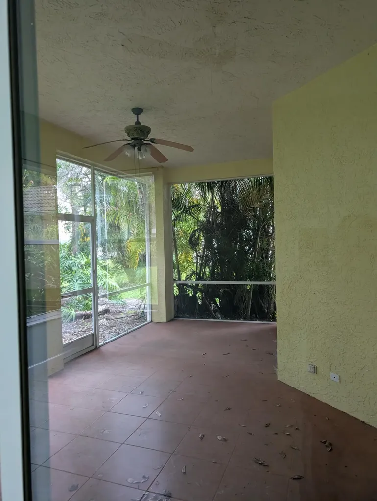 708 SW Saint Vincent Cove Port St Lucie FL 34986