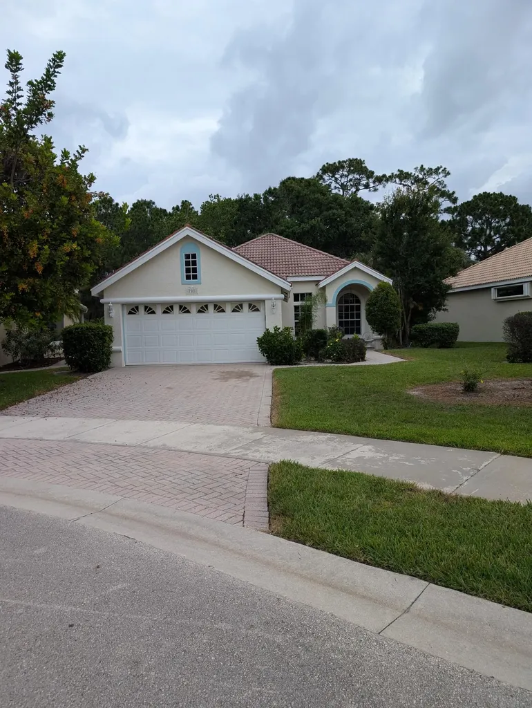 708 SW Saint Vincent Cove Port St Lucie FL 34986