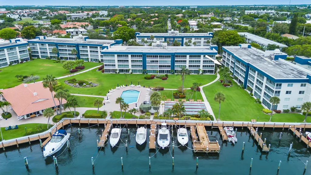 3351 Spanish Trail Delray Beach FL 33483