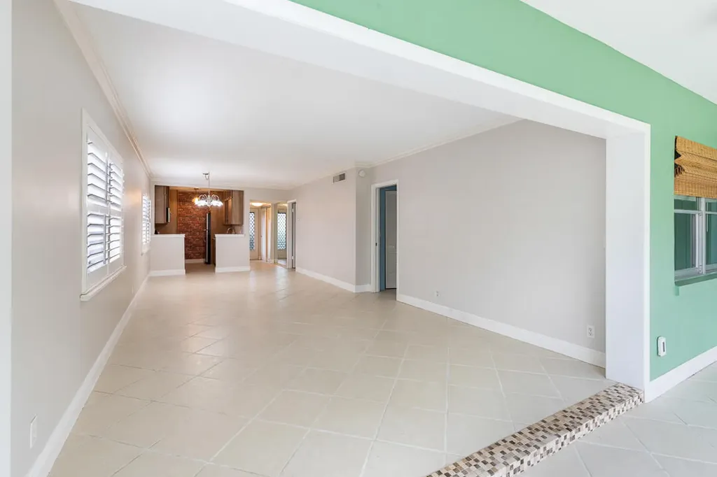 3351 Spanish Trail Delray Beach FL 33483