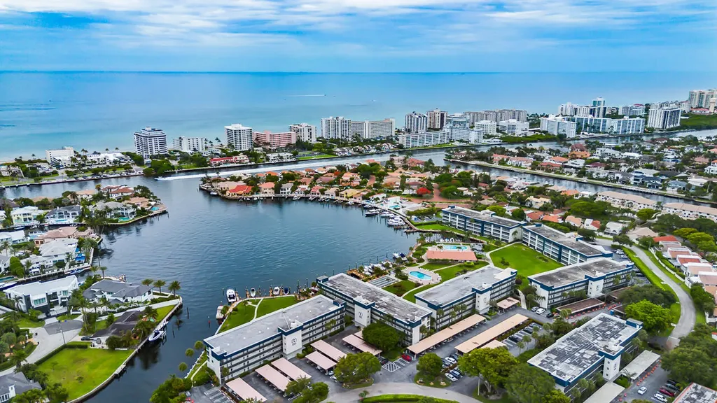 3351 Spanish Trail Delray Beach FL 33483