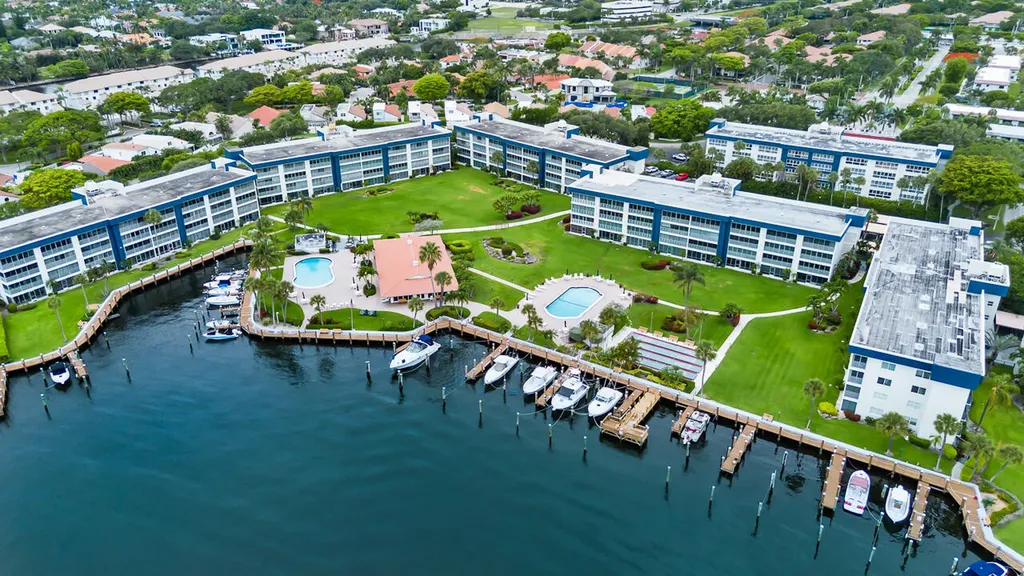 3351 Spanish Trail Delray Beach FL 33483