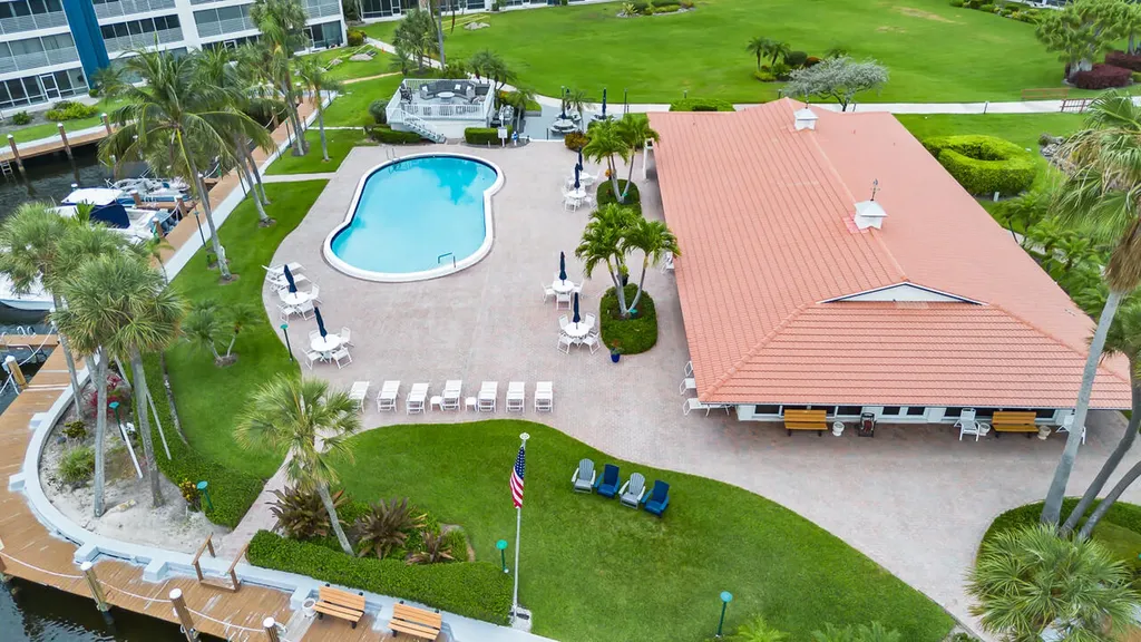 3351 Spanish Trail Delray Beach FL 33483