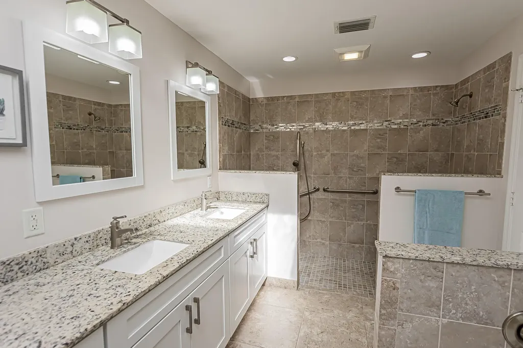 1375 SW Bent Pine Cove Port St Lucie FL 34986