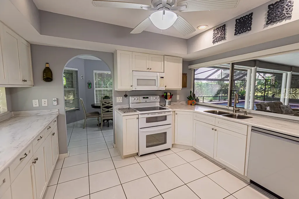 1375 SW Bent Pine Cove Port St Lucie FL 34986