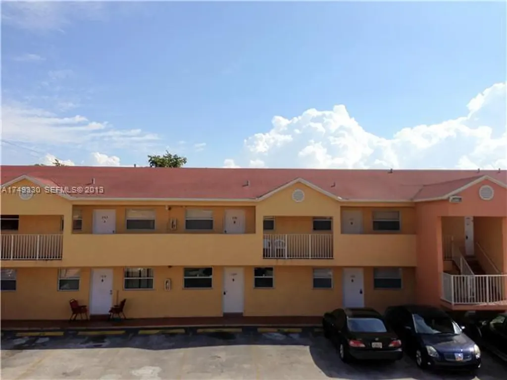 11378 W Flagler Street Miami FL 33174