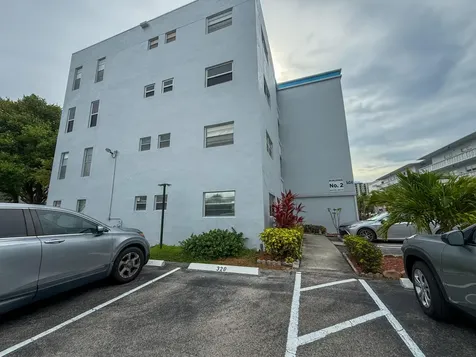 604 NE 2nd Street Dania Beach FL 33004