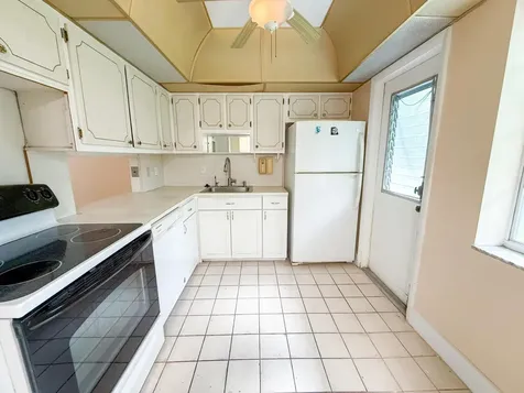 604 NE 2nd Street Dania Beach FL 33004