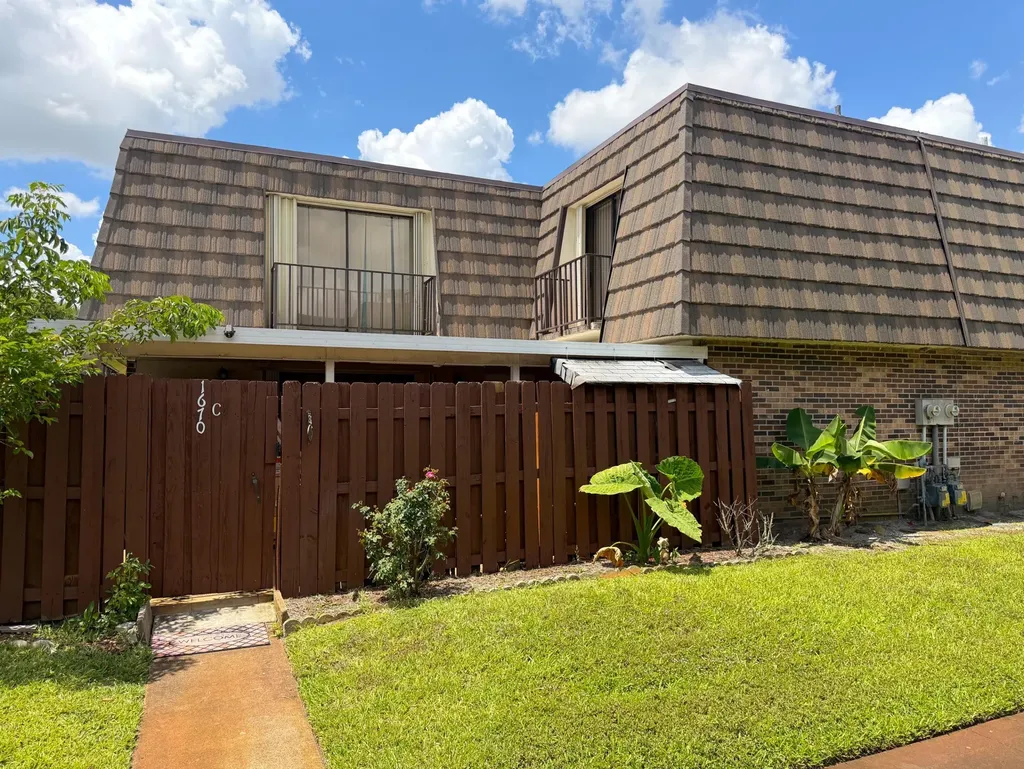 1670 Forest Lakes Circle West Palm Beach FL 33406
