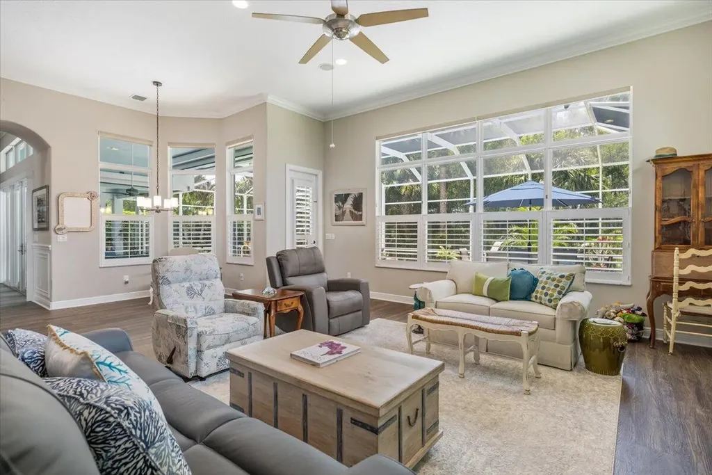 495 Pittman Avenue Vero Beach FL 32968