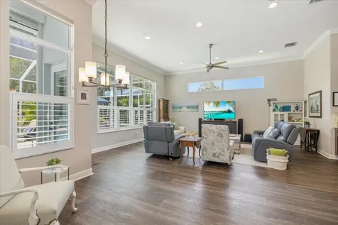 495 Pittman Avenue Vero Beach FL 32968