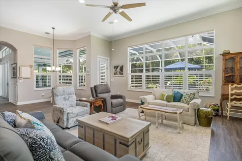 495 Pittman Avenue Vero Beach FL 32968