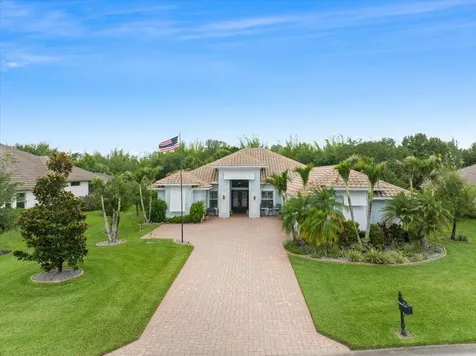 495 Pittman Avenue Vero Beach FL 32968