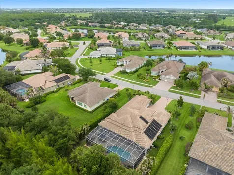 495 Pittman Avenue Vero Beach FL 32968