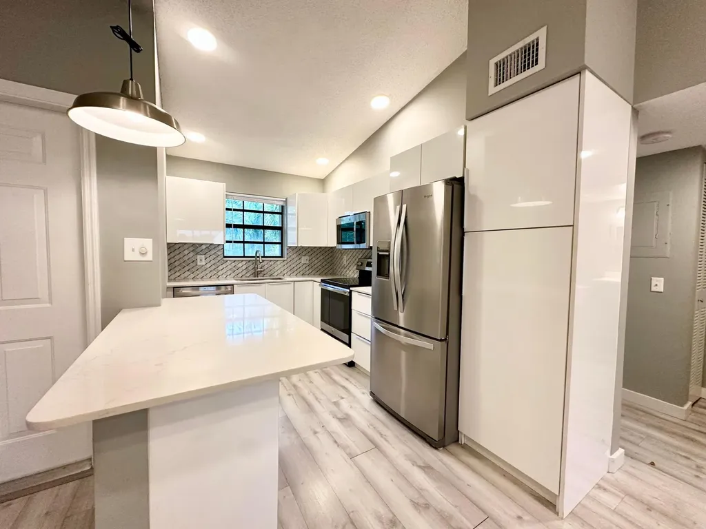 2800 Palmwood Terrace Boca Raton FL 33431