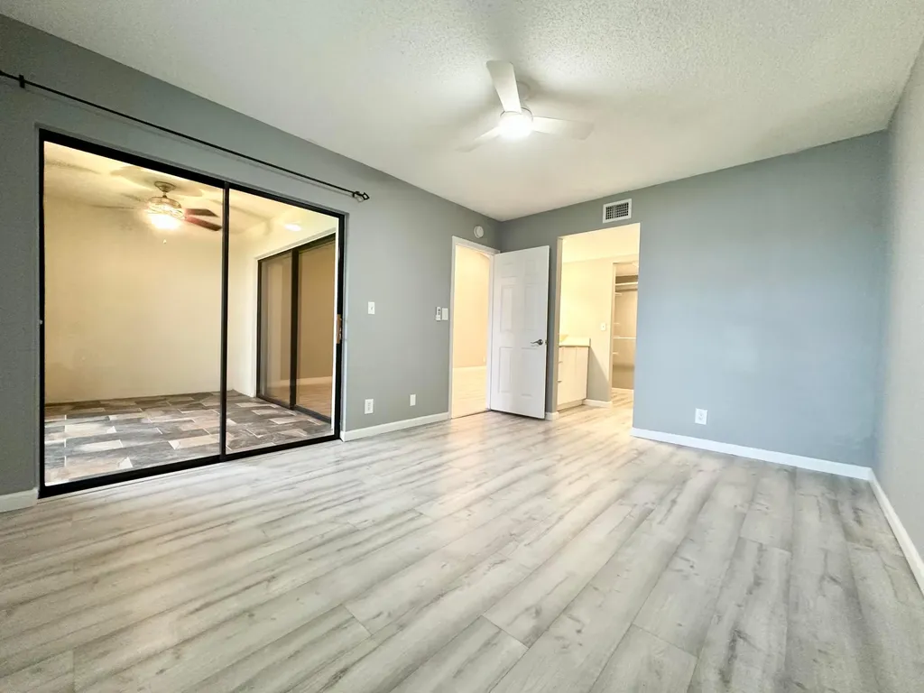 2800 Palmwood Terrace Boca Raton FL 33431
