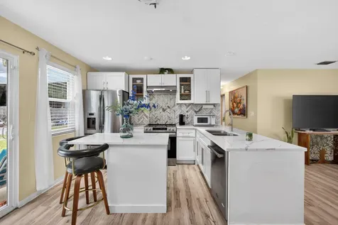 140 W 31st Court Riviera Beach FL 33404