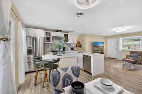 140 W 31st Court Riviera Beach FL 33404