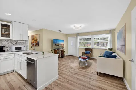 140 W 31st Court Riviera Beach FL 33404