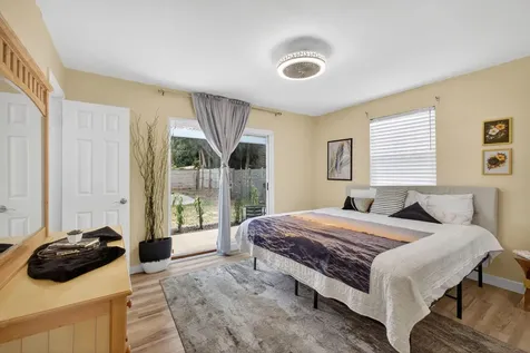 140 W 31st Court Riviera Beach FL 33404