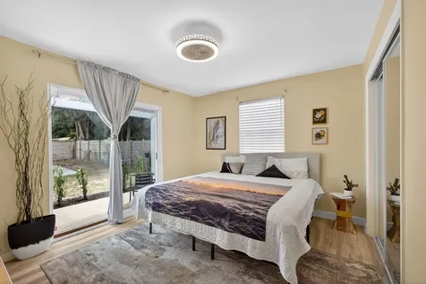 140 W 31st Court Riviera Beach FL 33404