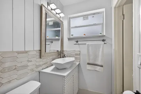140 W 31st Court Riviera Beach FL 33404