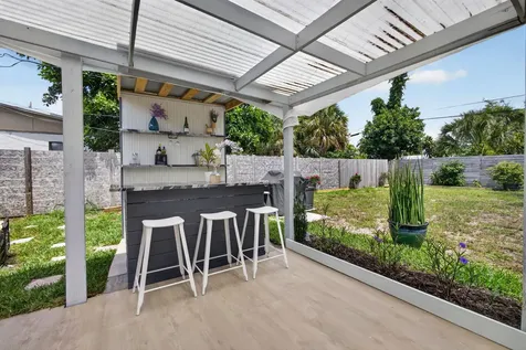 140 W 31st Court Riviera Beach FL 33404