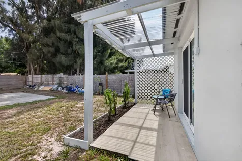 140 W 31st Court Riviera Beach FL 33404