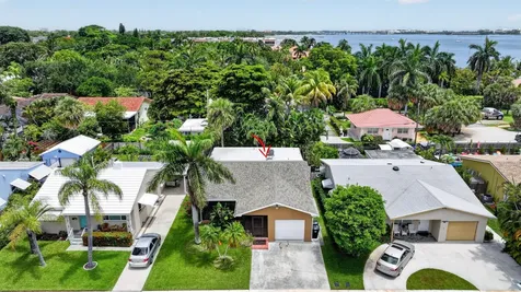 70 18th Avenue S Lake Worth Beach FL 33460