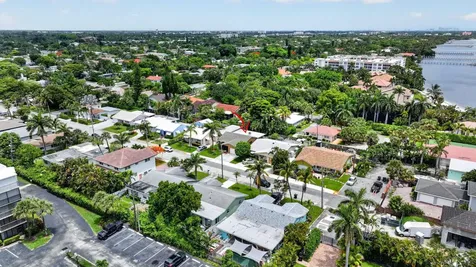 70 18th Avenue S Lake Worth Beach FL 33460