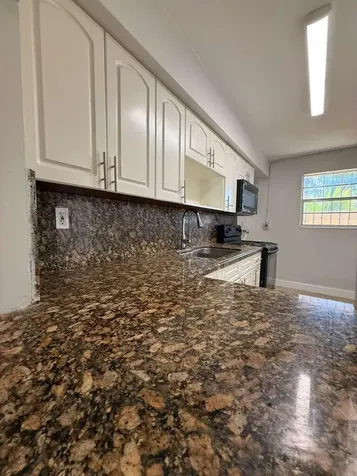 516 NW 179th Street Miami Gardens FL 33169