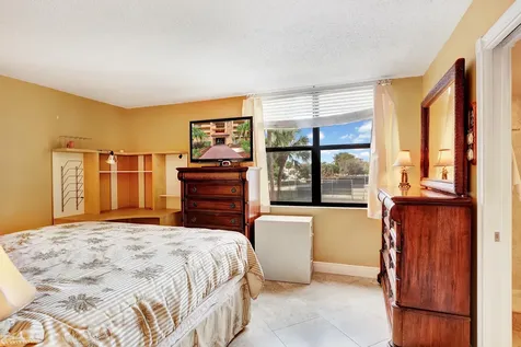 450 Egret Circle Delray Beach FL 33444
