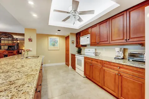 450 Egret Circle Delray Beach FL 33444