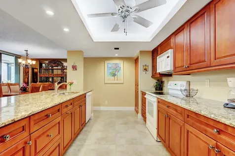450 Egret Circle Delray Beach FL 33444