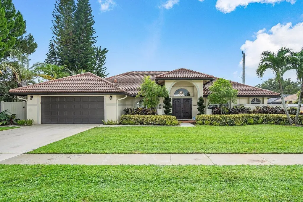 12898 Buckland Street Wellington FL 33414