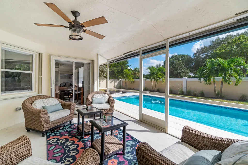 12898 Buckland Street Wellington FL 33414