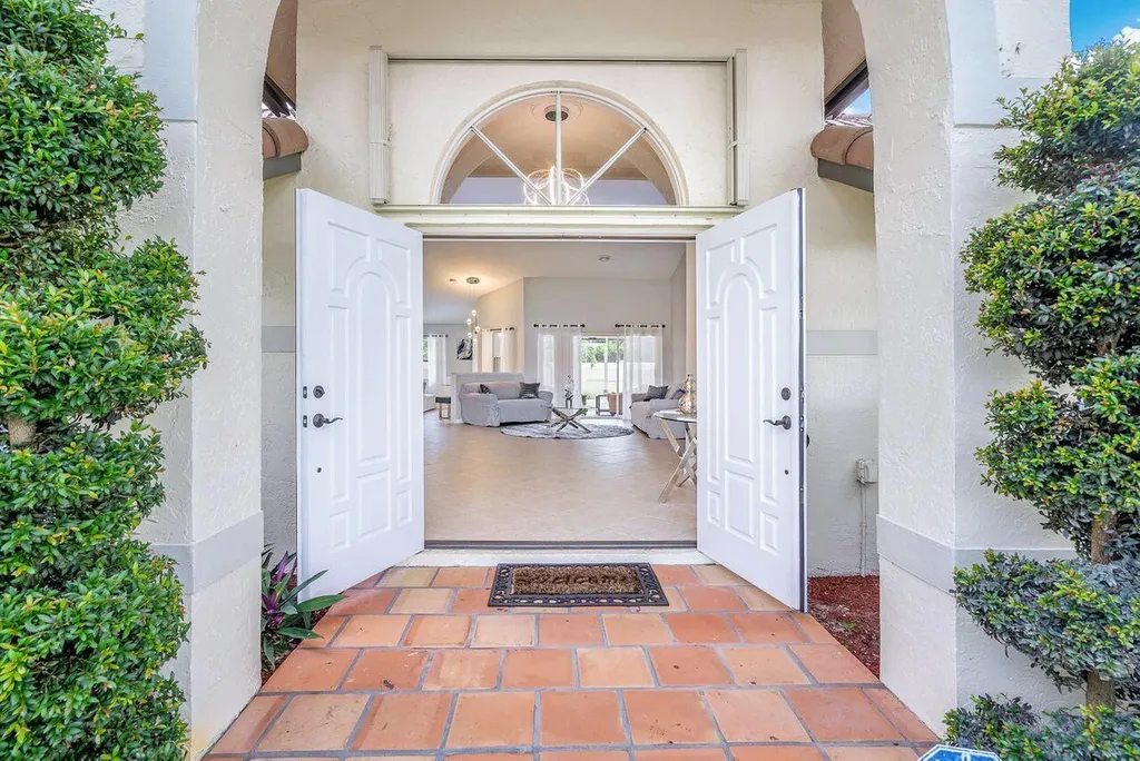 12898 Buckland Street Wellington FL 33414
