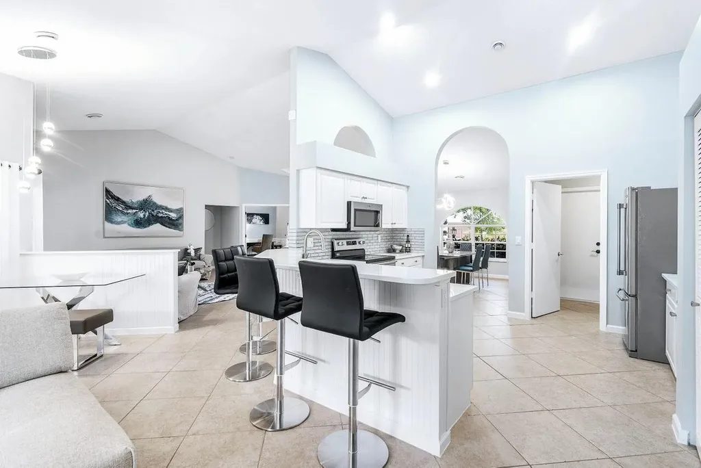 12898 Buckland Street Wellington FL 33414