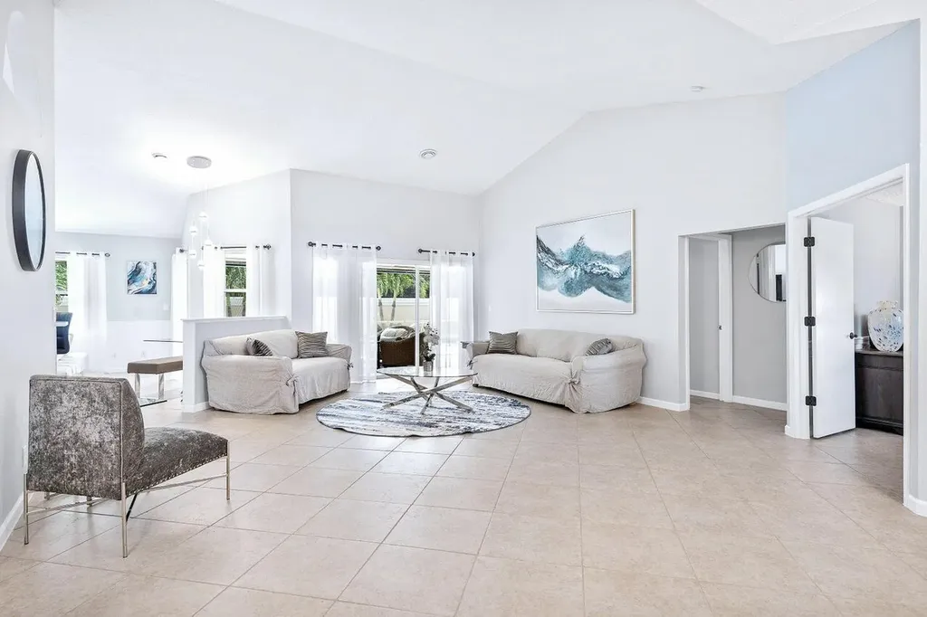 12898 Buckland Street Wellington FL 33414