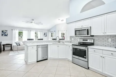 12898 Buckland Street Wellington FL 33414